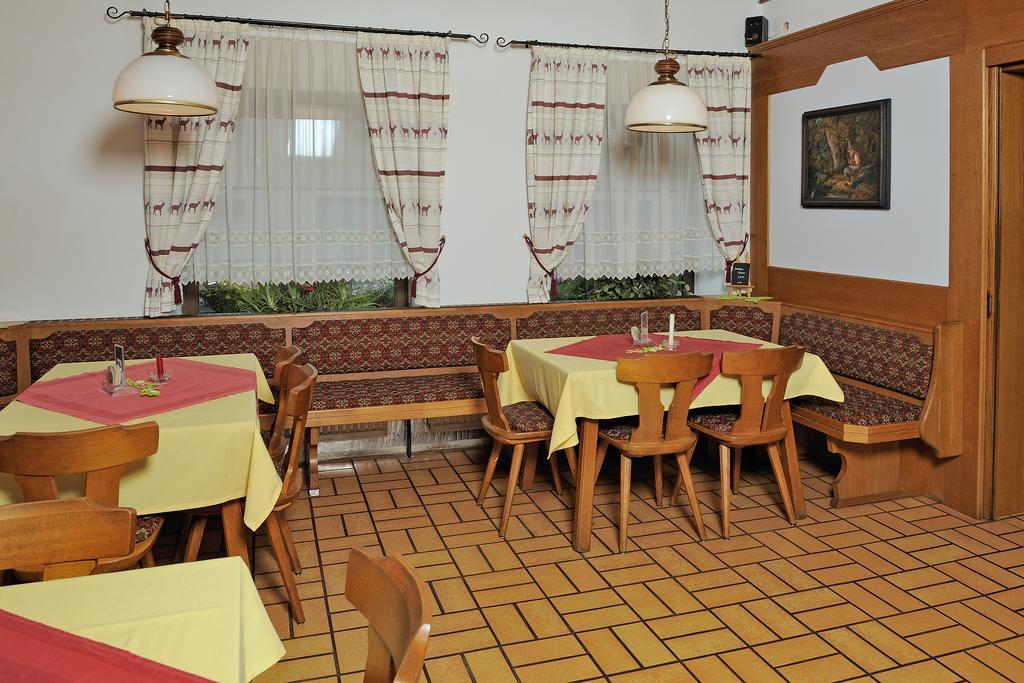 Gasthof Moser Фонсдорф Экстерьер фото